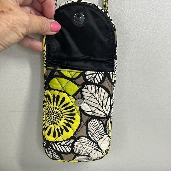 Vera Bradley Citron Glass Case Or Cell Phone Crossbody - Picture 4 of 8